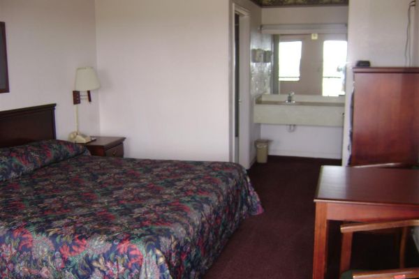 GARDEN INN AND SUITES HOGANSVILLE (Hogansville)